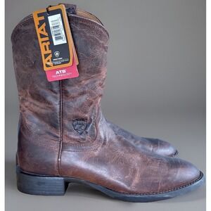 NWT Ariat Heritage Roper Boots 8.5D Brown Western CountryBoy Distressed Leather